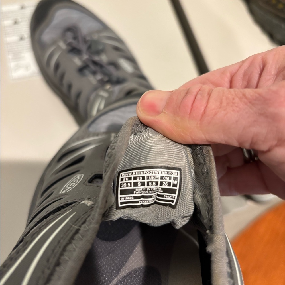 Keen Gray Terradora Ethos Hiking Shoes - Picture 4 of 4